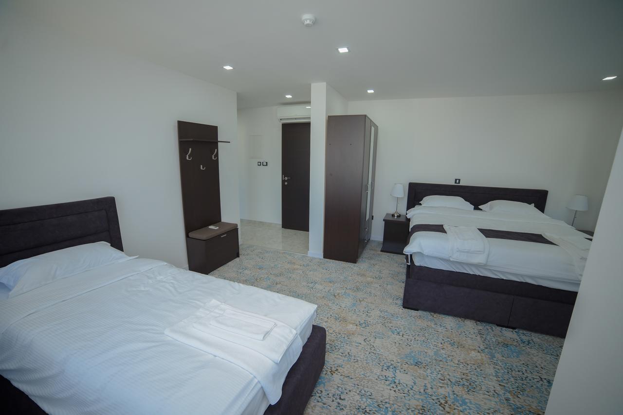 Motel Grand Велика Кладуша Екстер'єр фото